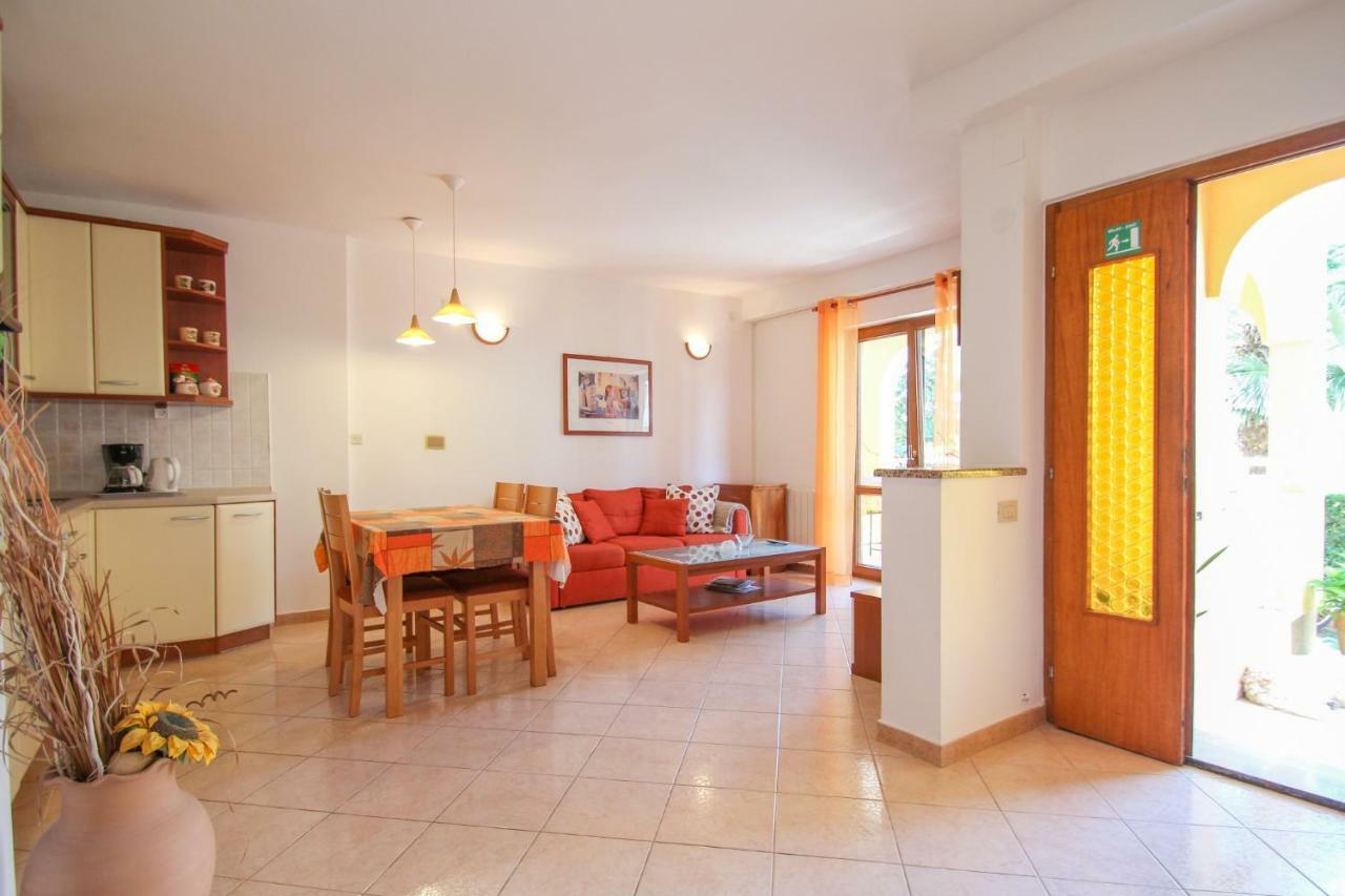 Alenka Orange Leilighet Novigrad Istria Eksteriør bilde
